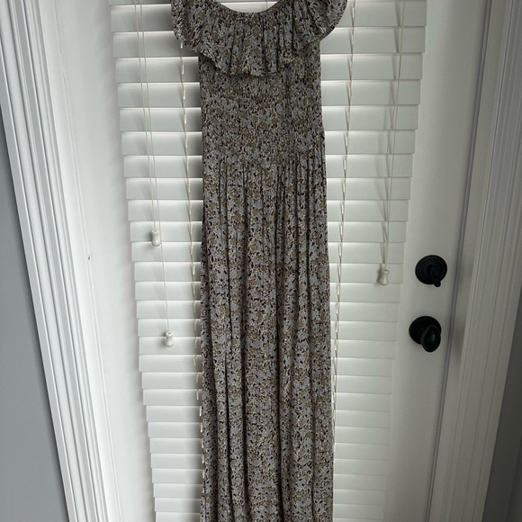 Floral Ruffle Maxi Dress - Picture 3 of 3